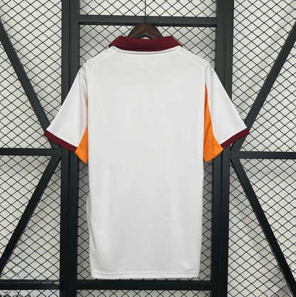 Galatasaray 2025/26 Extérieur