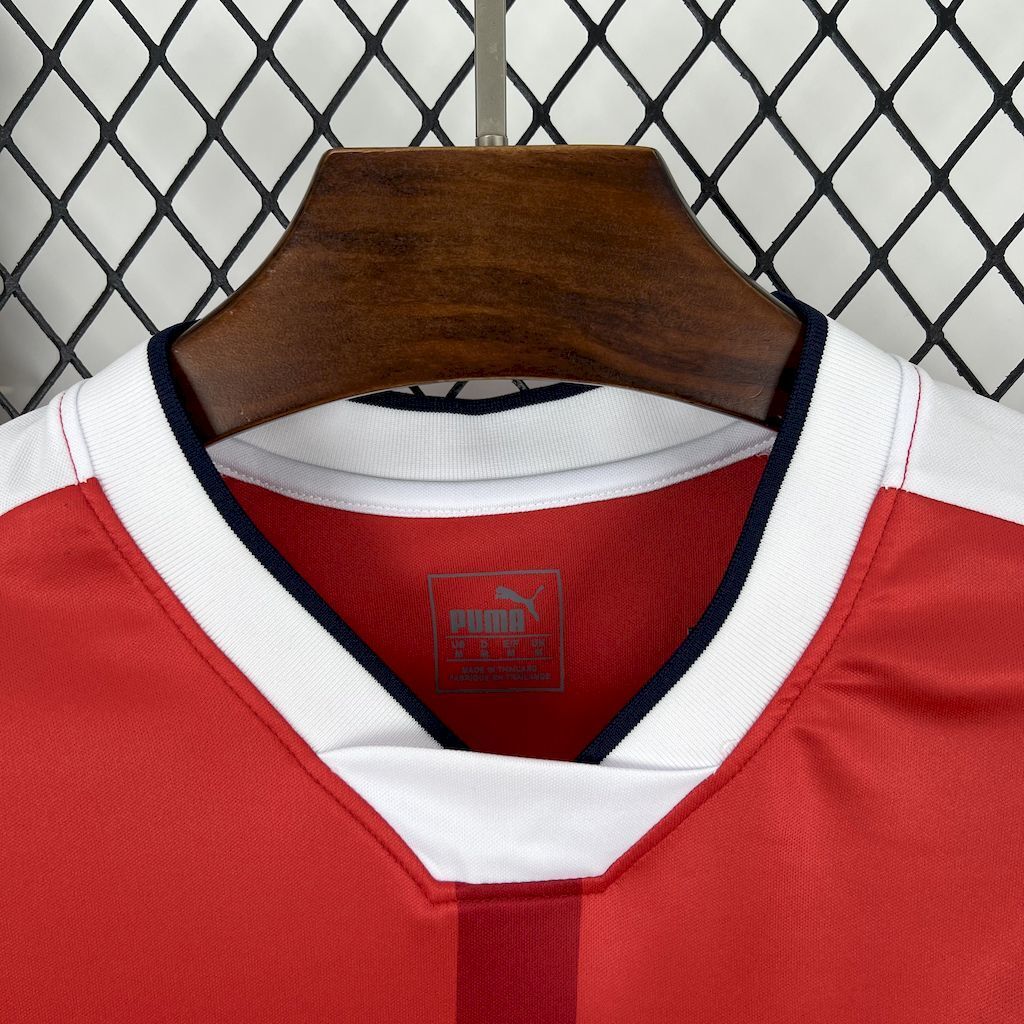 16-17 Arsenal Home Retro