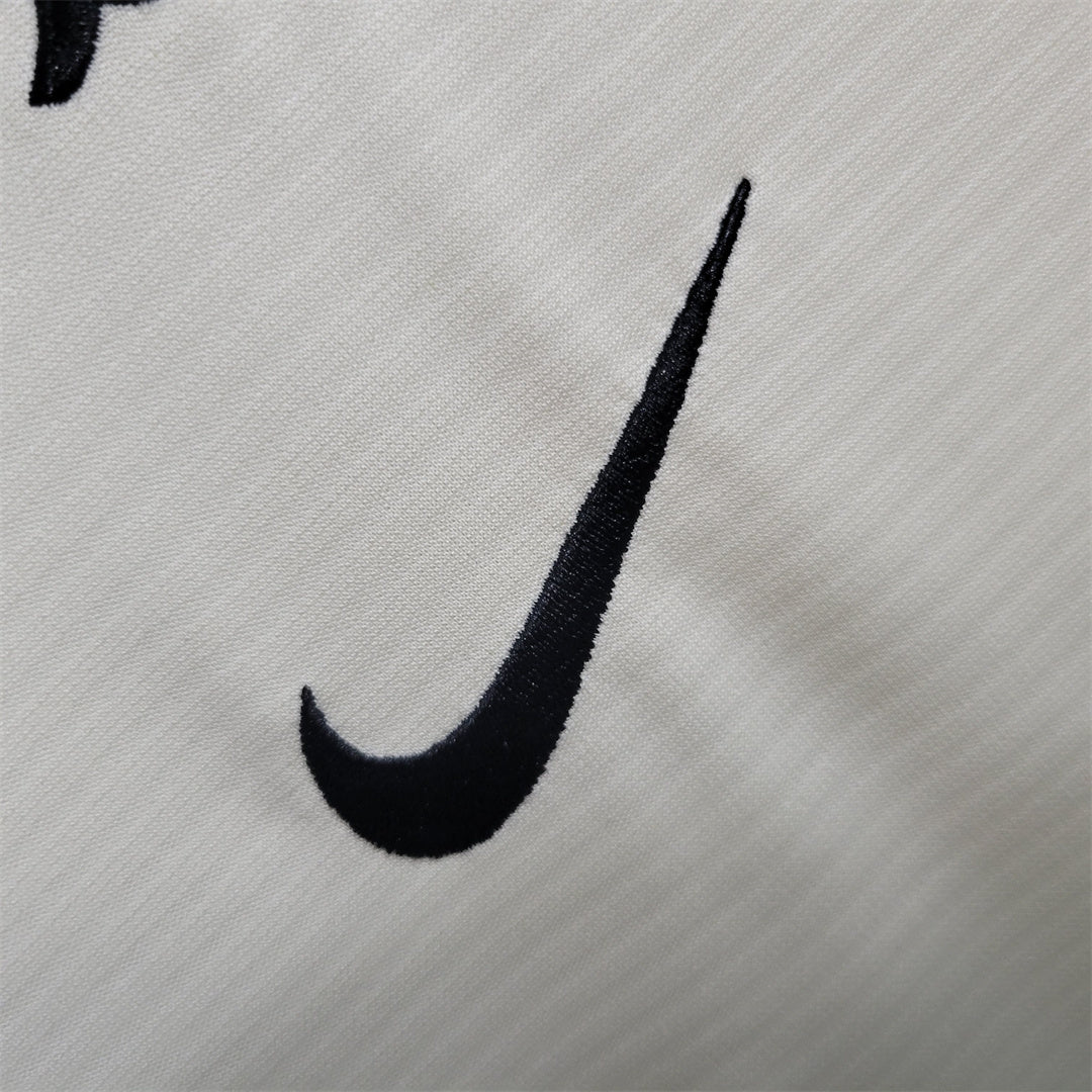 23-24 Corinthians training