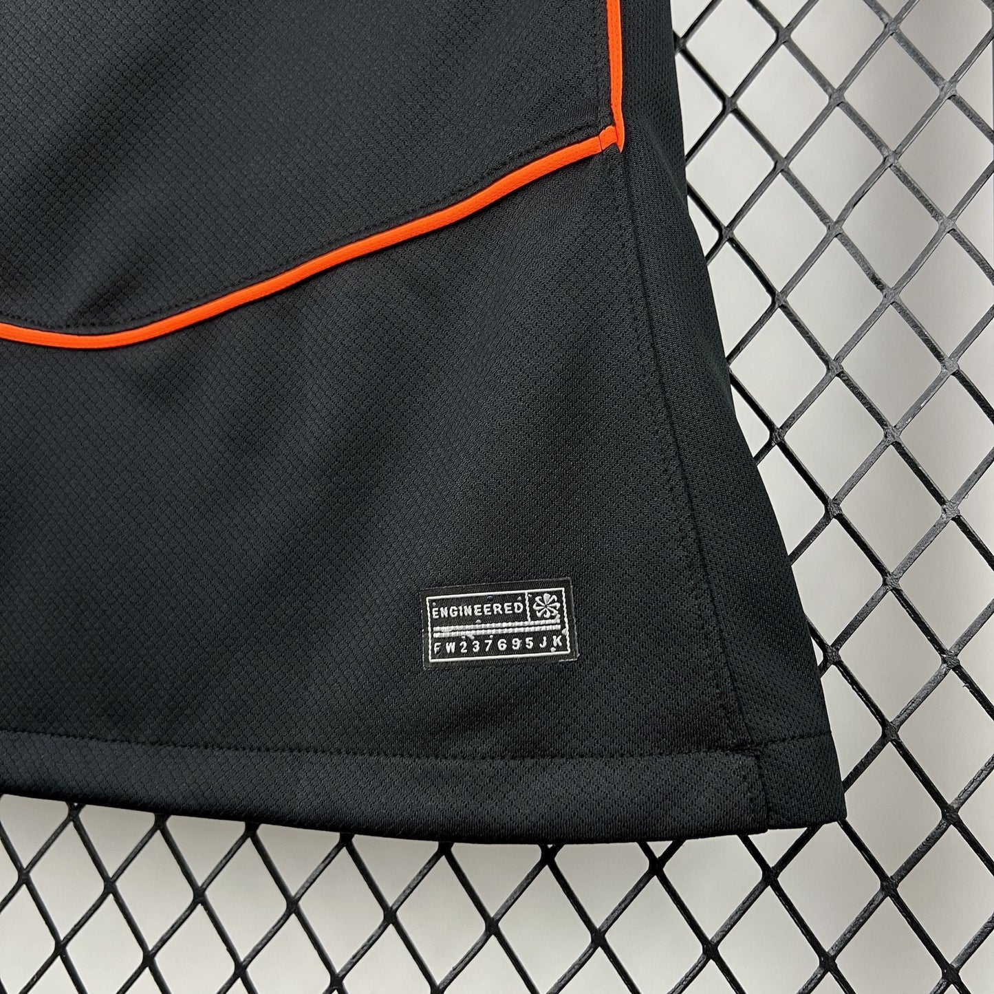 25-26 Corinthians Women Third Away