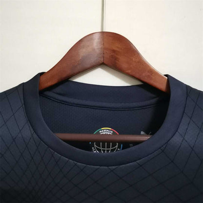 22-23 Marseille away