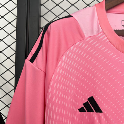 25-26 Benfica Training Goalkeeper Pink
