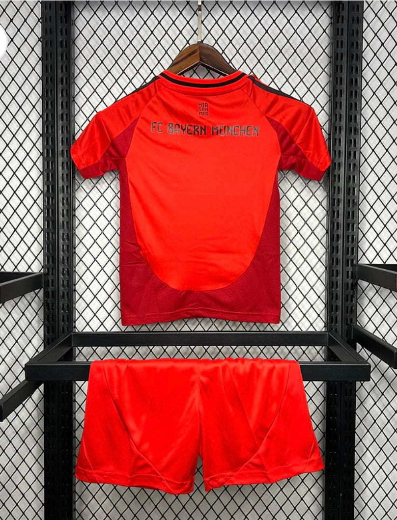 Kits Enfants FC Bayern 2024/25