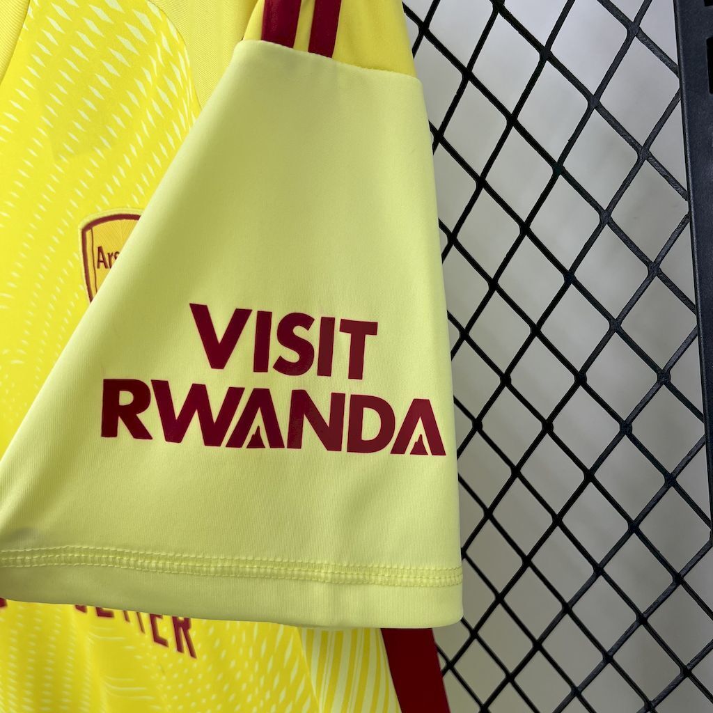 25-26 Arsenal Yellow Goalkeeper