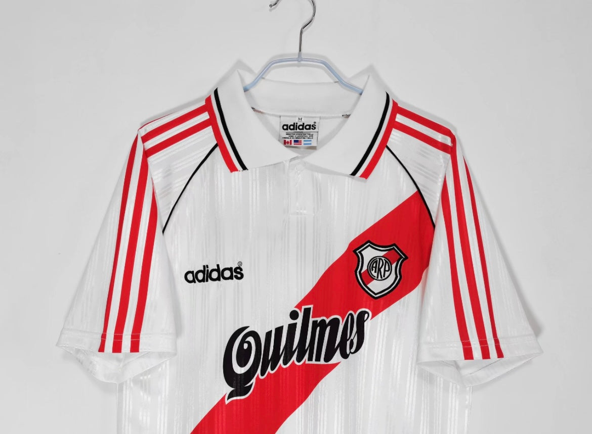 River Plate 1995/96 Domicile