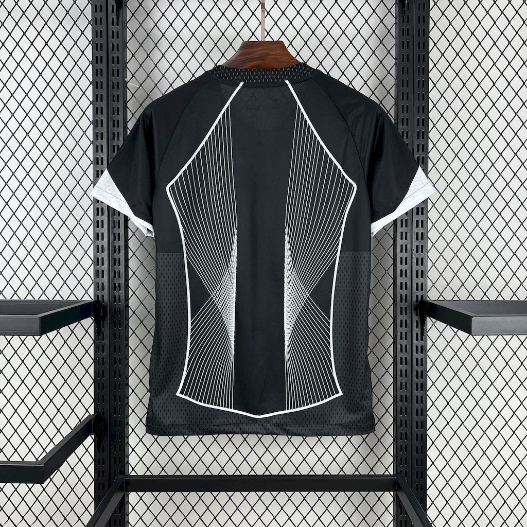 25-26 Barcelone Black Special