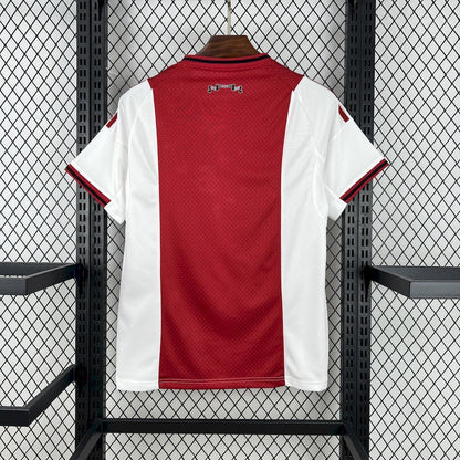 25-26 Ajax Home
