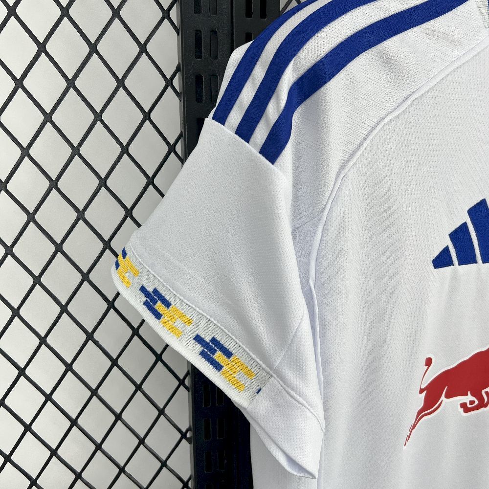 25-26 Leeds United Home