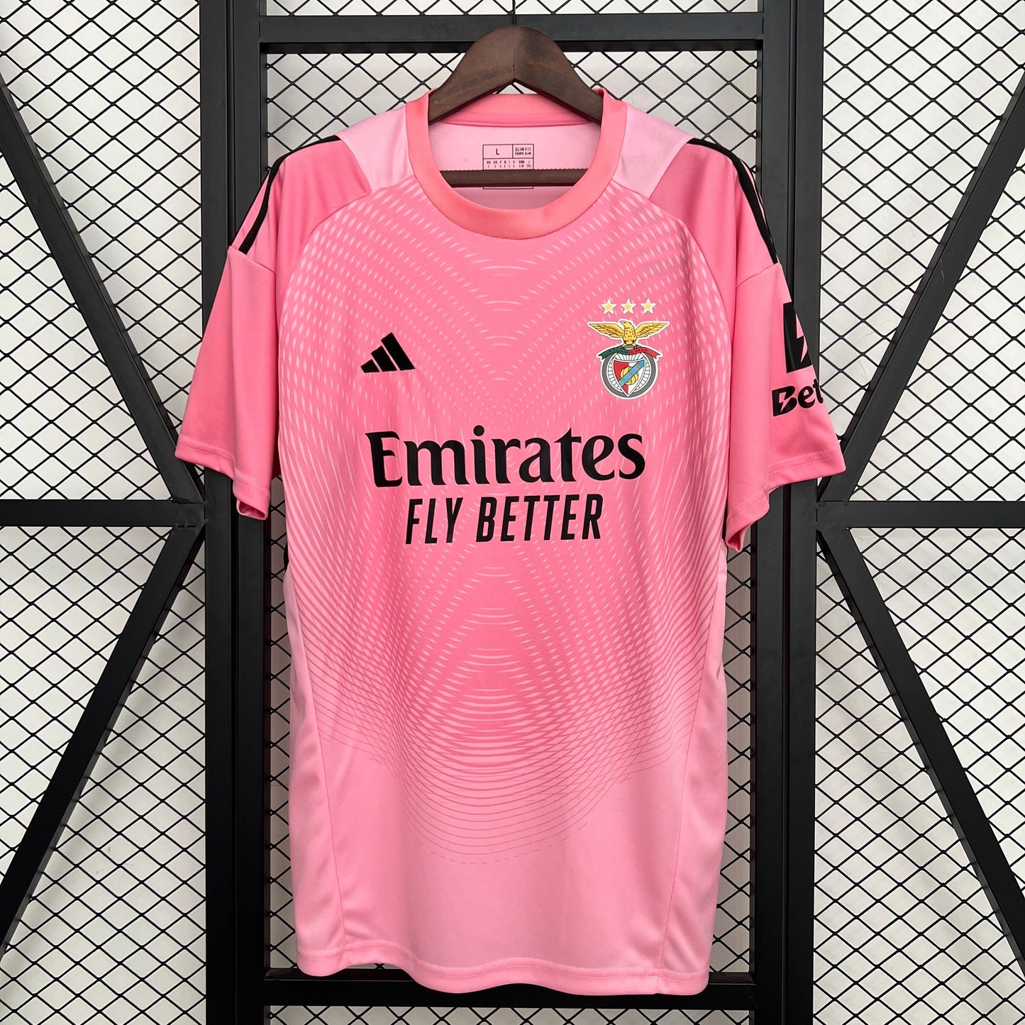 25-26 Benfica Training Goalkeeper Pink