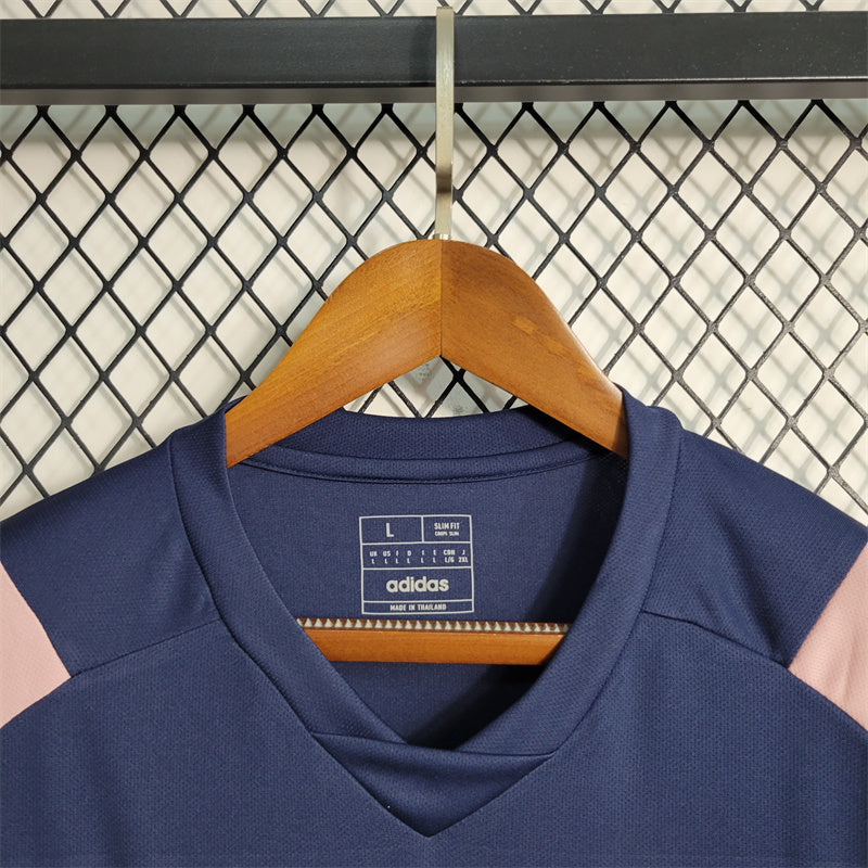 23-24 Lyon Blue Training