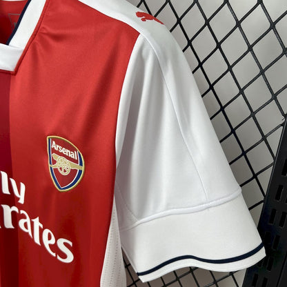 16-17 Arsenal Home Retro