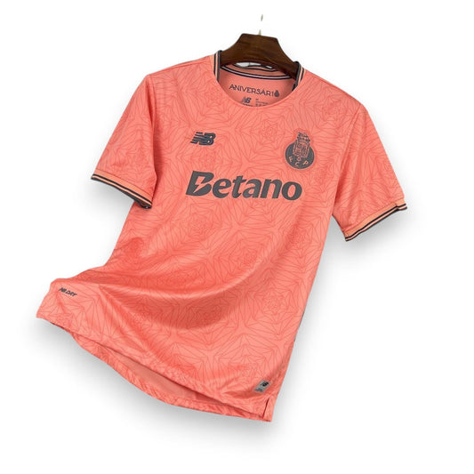 25-26 Porto Away