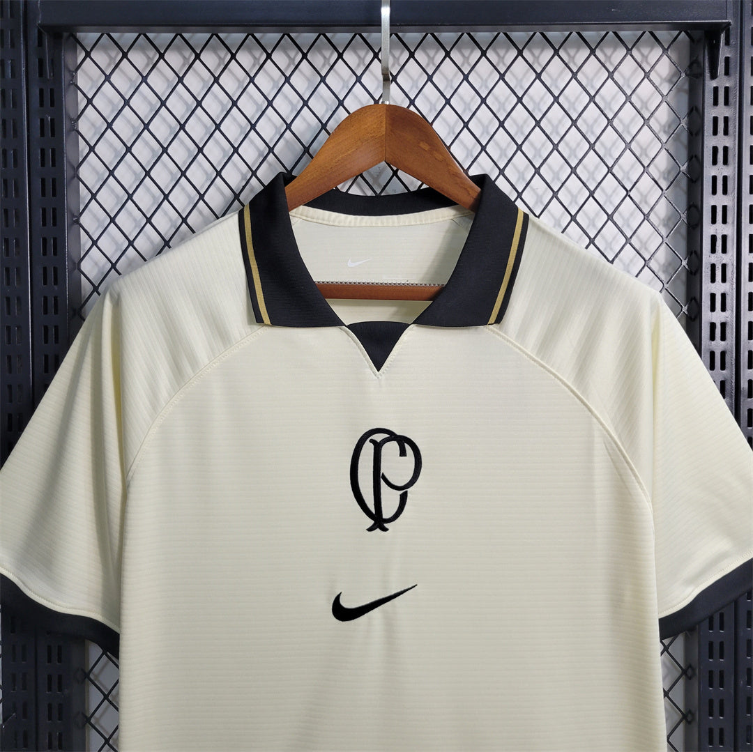 23-24 Corinthians training