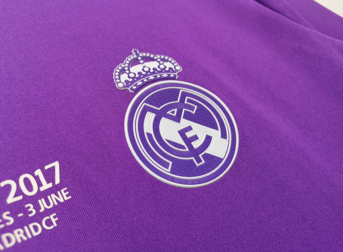 Real Madrid 2016/17 Extérieur