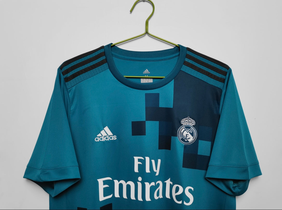 Real Madrid 2017/18 Extérieur