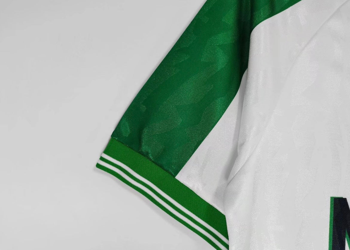 Nigéria 1996 Extérieur