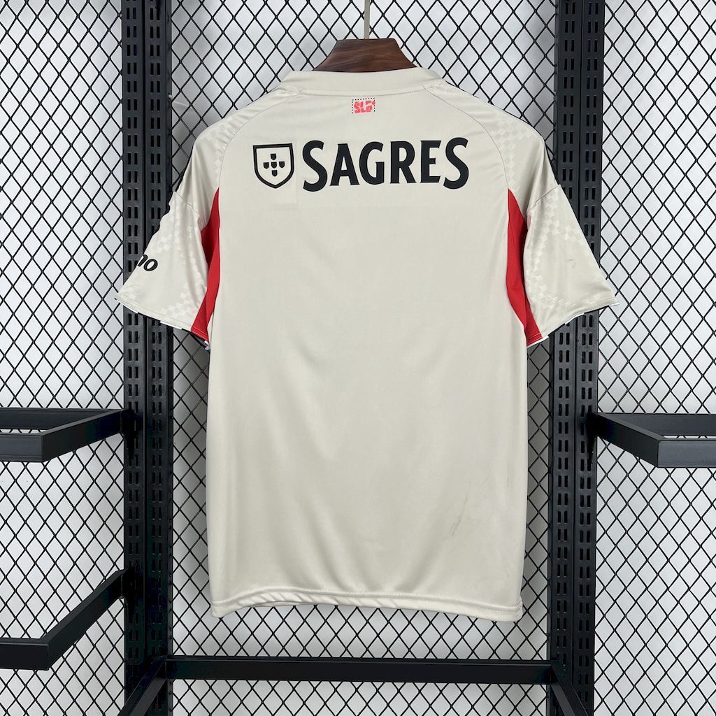 25-26 Benfica Away