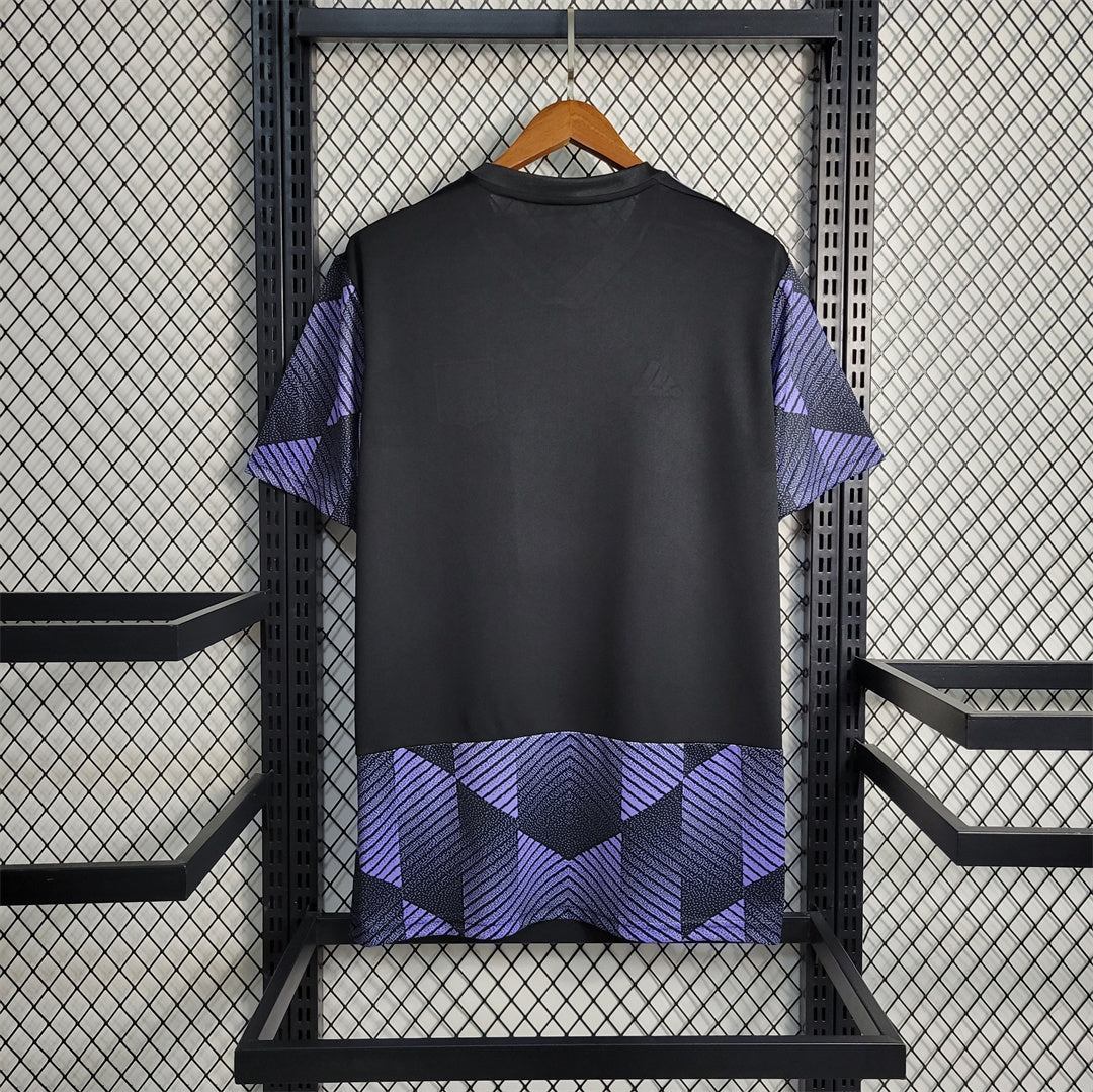 22-23 Lyon third away