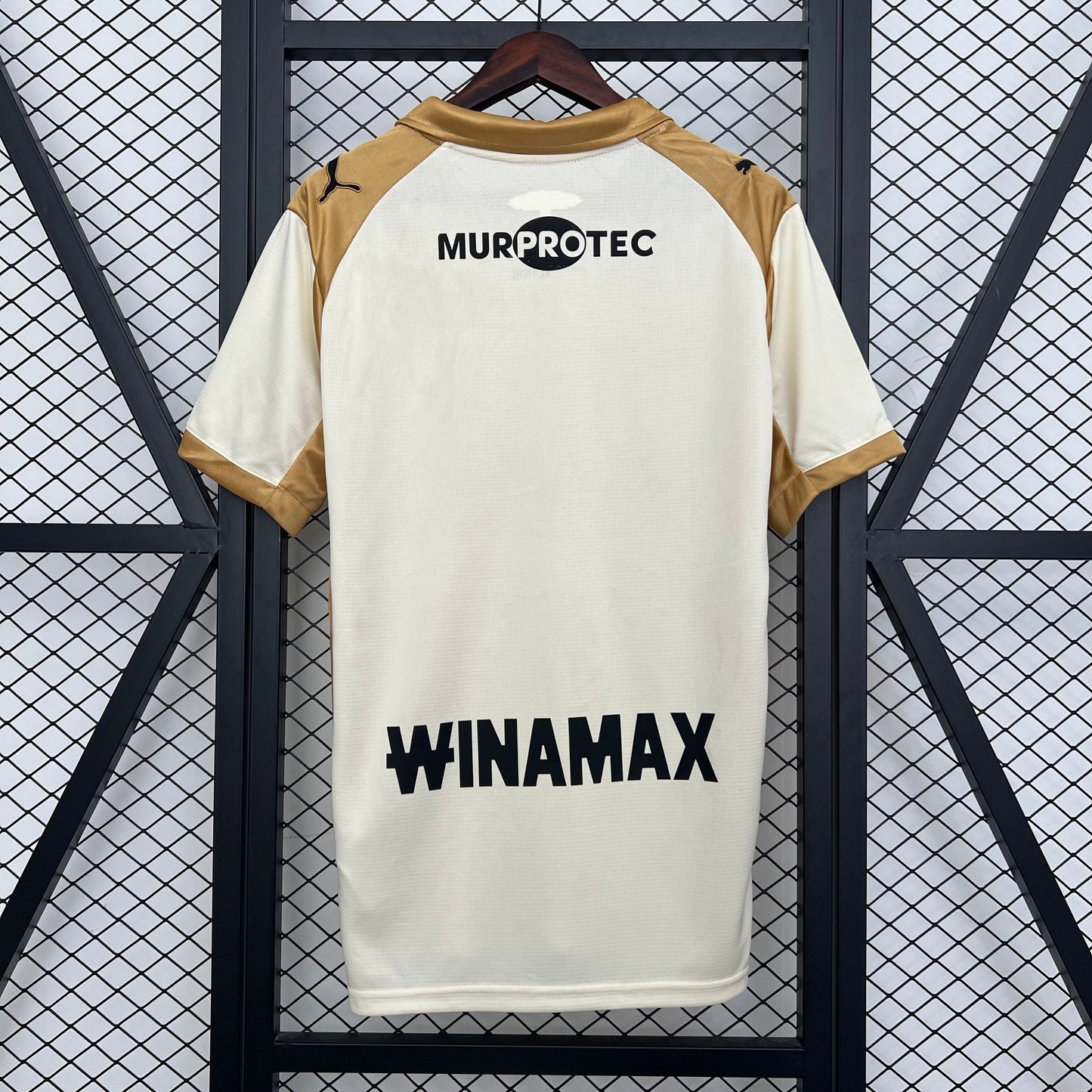 25-26 Lens Third Away