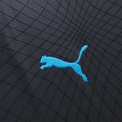 22-23 Marseille away