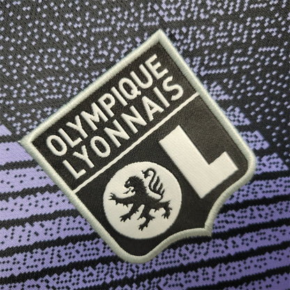 22-23 Lyon third away