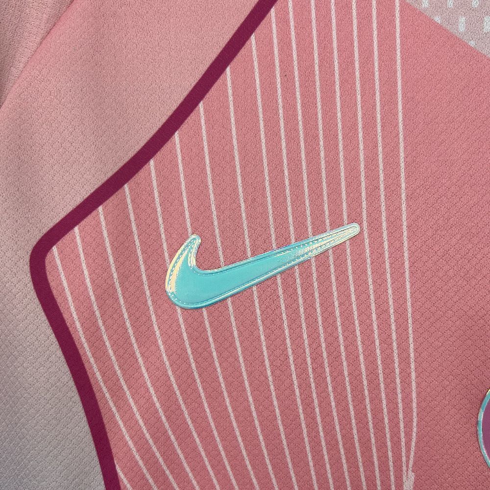25-26 PSG Pink Kit