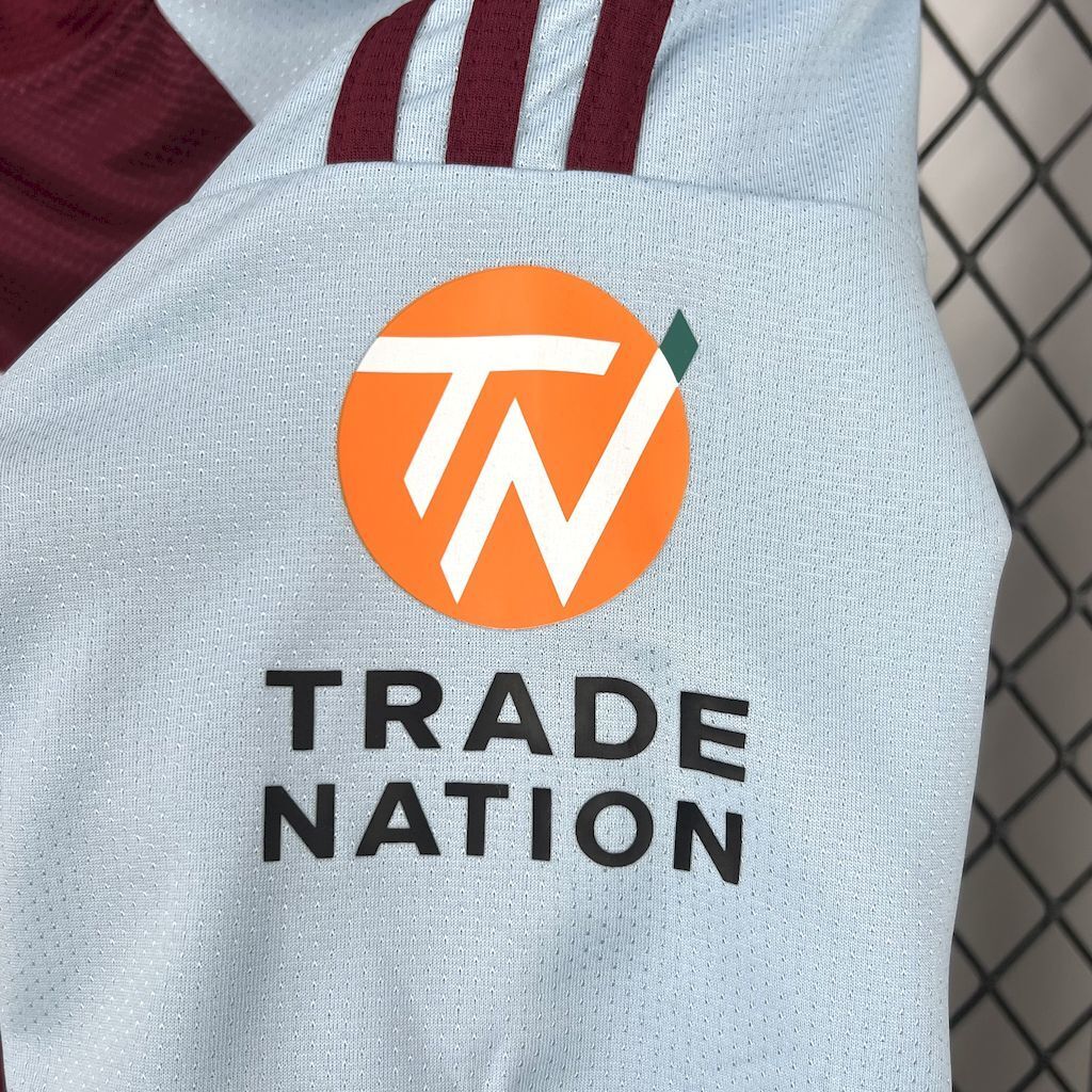 25-26 Aston Villa Home