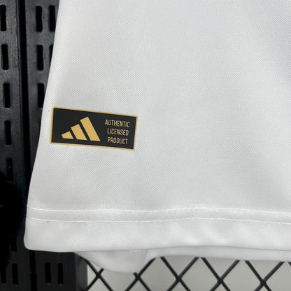 25-26 Leeds United Home