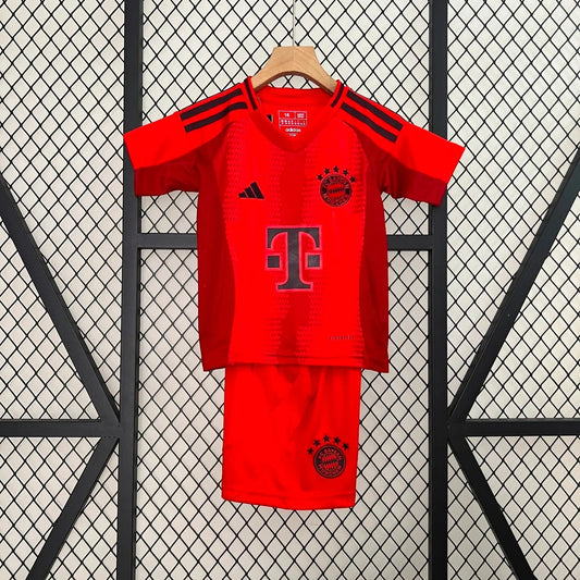 24/25 Ensemble Enfant Bayern Munich